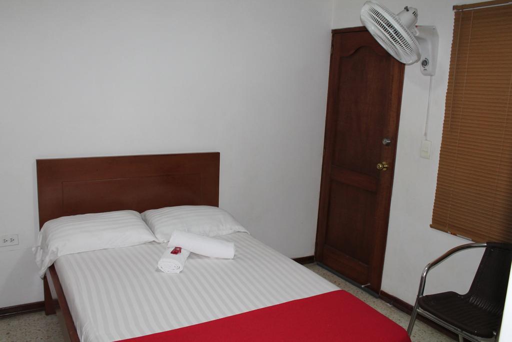 Pasadena Hostel Cali Szoba fotó