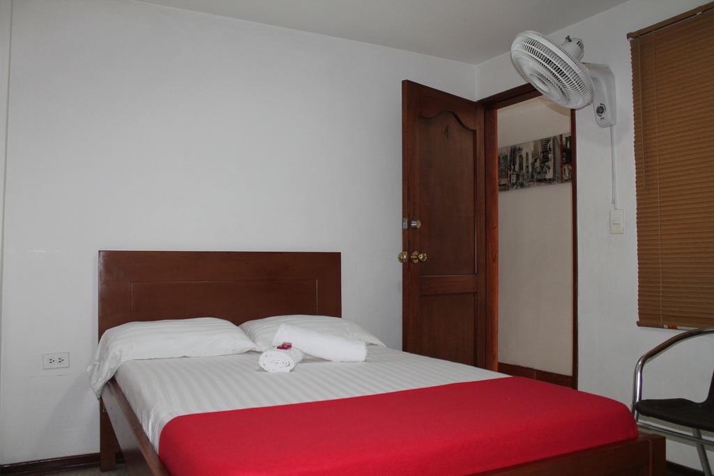 Pasadena Hostel Cali Szoba fotó